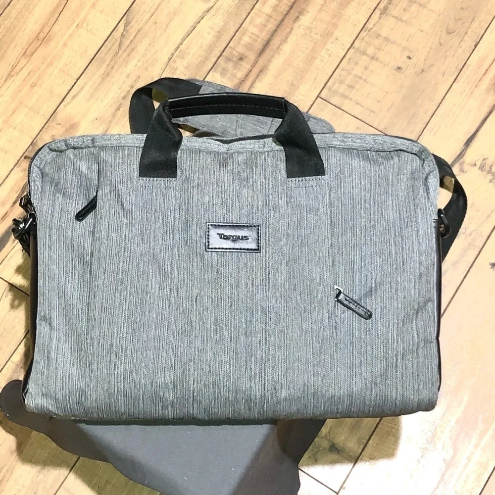 Targus CitySmart Laptop Protective Sleeve …